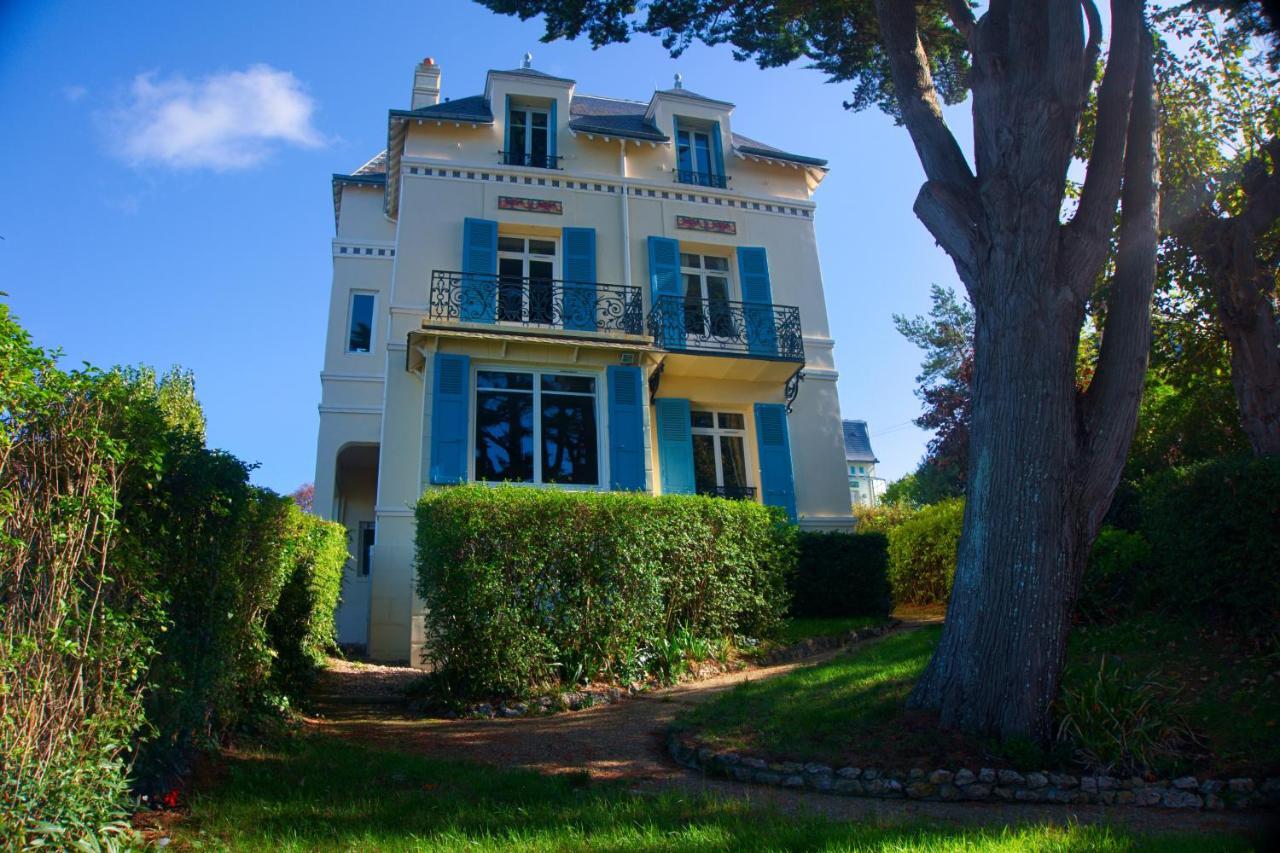 Villa Classee 4 Etoiles Vue Mer Exceptionnelle トルヴィル＝シュル＝メール エクステリア 写真